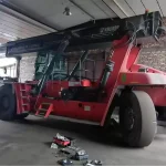 maquinaria kalmar reachstacker motor volvo penta diésel industrial