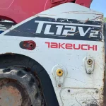 maquinaria Takeuchi TL12V2 con sistema emisiones DPF SCR